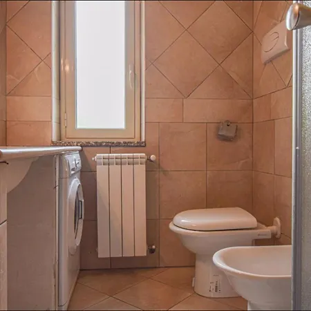 Confortevole E Spazioso 100mq A Con Vista Panoramica Sul Golfo Con Free Wifi E Smart Tv 法勒纳