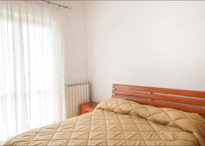 Confortevole E Spazioso 100mq A Con Vista Panoramica Sul Golfo Con Free Wifi E Smart Tv Appartamento